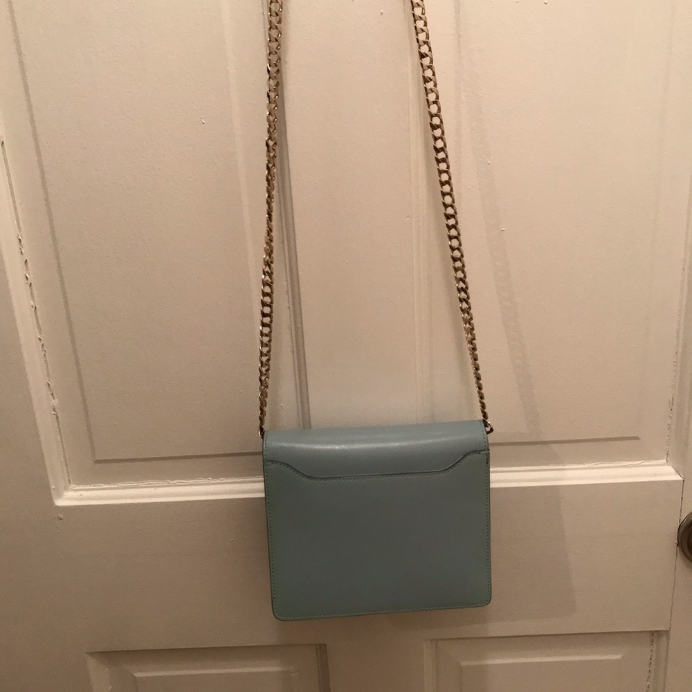 Givenchy baby blue crossbody bag with chain strap - Picture 4 of 8